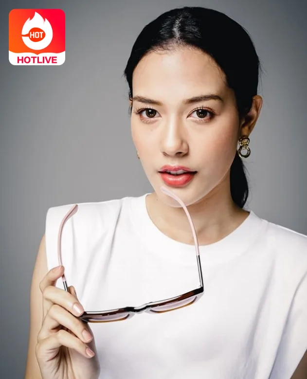 Yeena Salas-thailive 