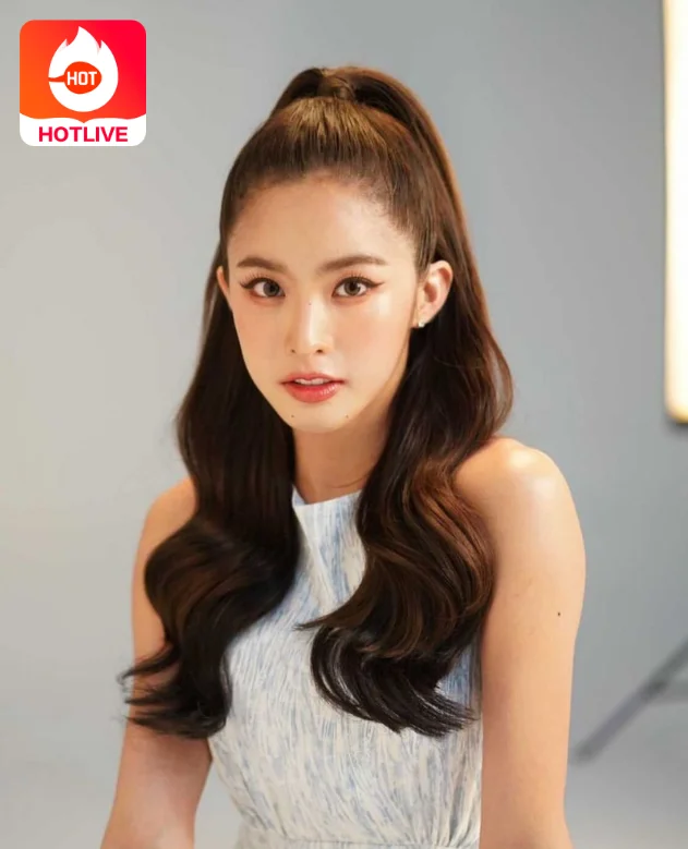 มายด์ ลภัสลัล จิรเวชสุนทรกุล: การบันทึกความปรารถนาในดวงใจของศิลปินเยาวชน18. The young artties in Thai. What's her and what's interest about her 10 - TH LIVE มายด์ ลภัสลัล-thailive