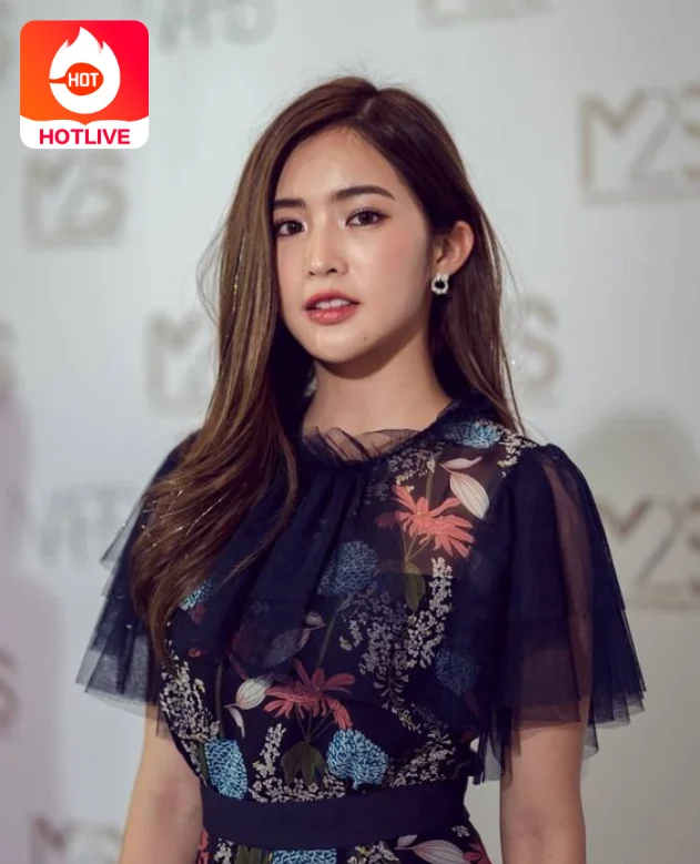 มายด์ ลภัสลัล จิรเวชสุนทรกุล: การบันทึกความปรารถนาในดวงใจของศิลปินเยาวชน18. The young artties in Thai. What's her and what's interest about her 3 - TH LIVE มายด์ ลภัสลัล-thailive