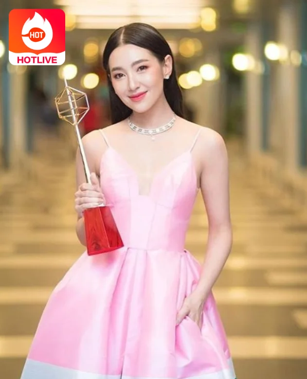 เบลล่า ราณี-thailive 