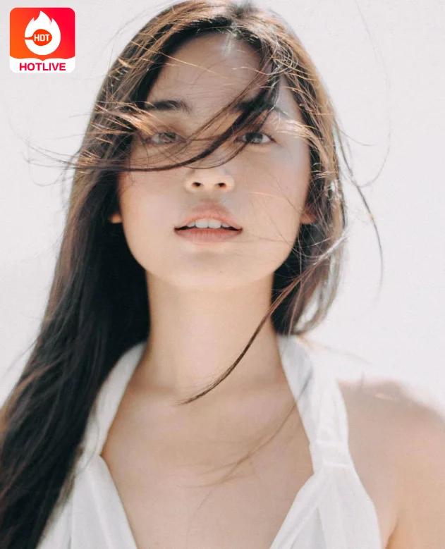 Fah Yongwaree-thailive 