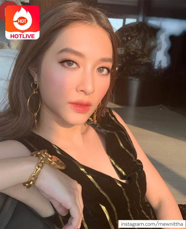 Mew Nittha-thailive 
